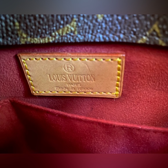Authentic Louis Vuitton Viva Cite GM in monogram - Picture 9 of 11